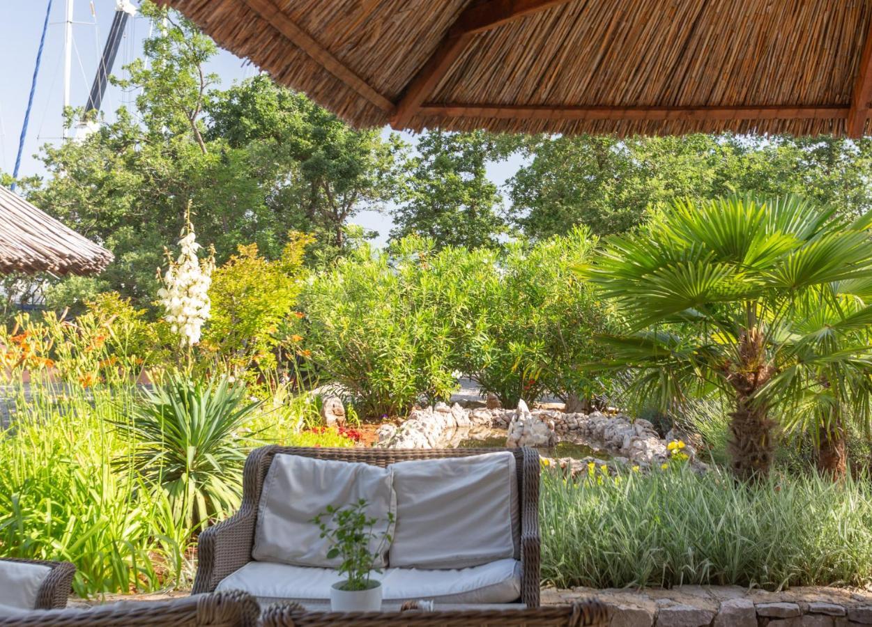 Fisherman'S Glamping Village Klimno Buitenkant foto