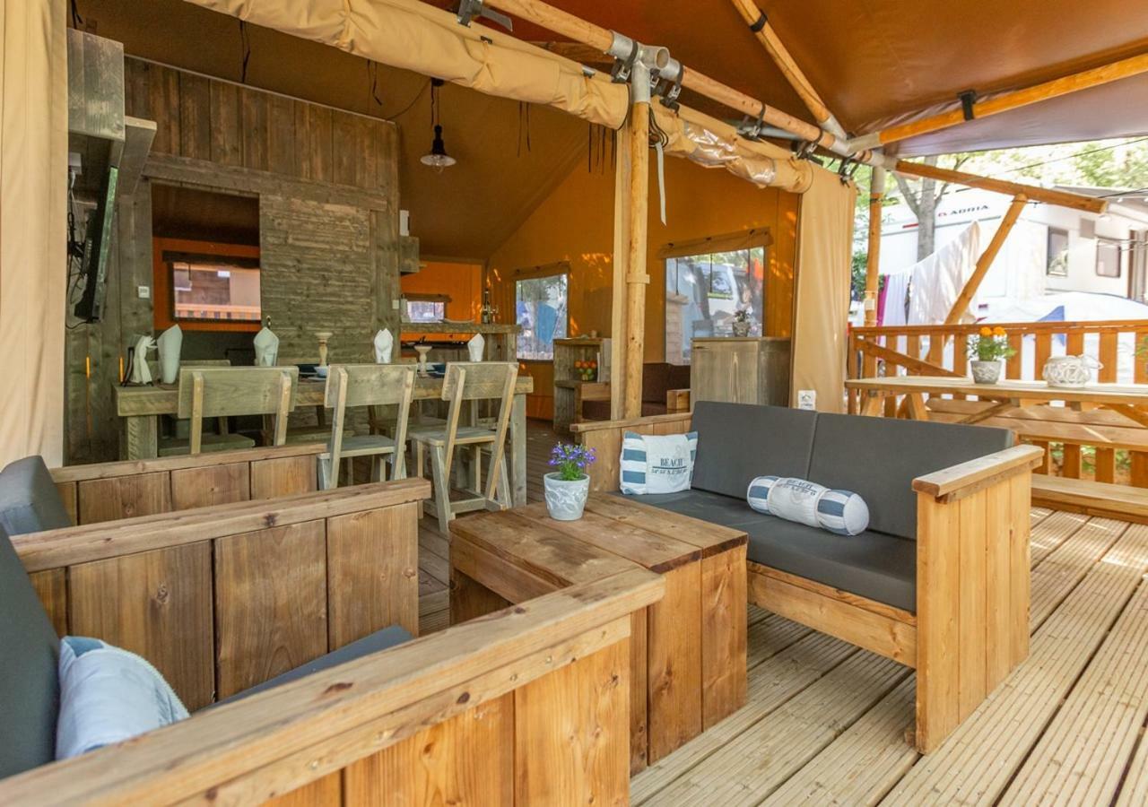 Fisherman'S Glamping Village Klimno Buitenkant foto