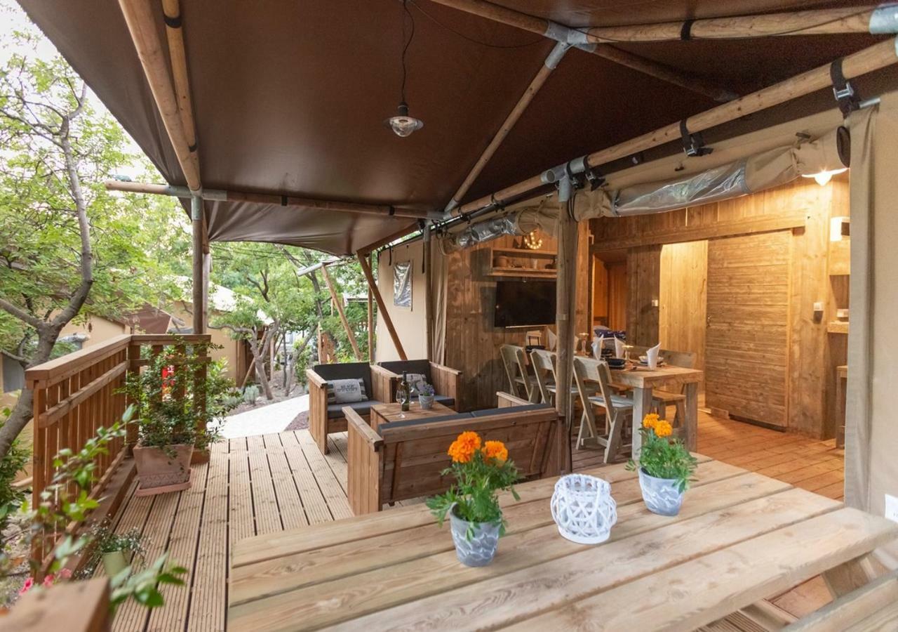 Fisherman'S Glamping Village Klimno Buitenkant foto
