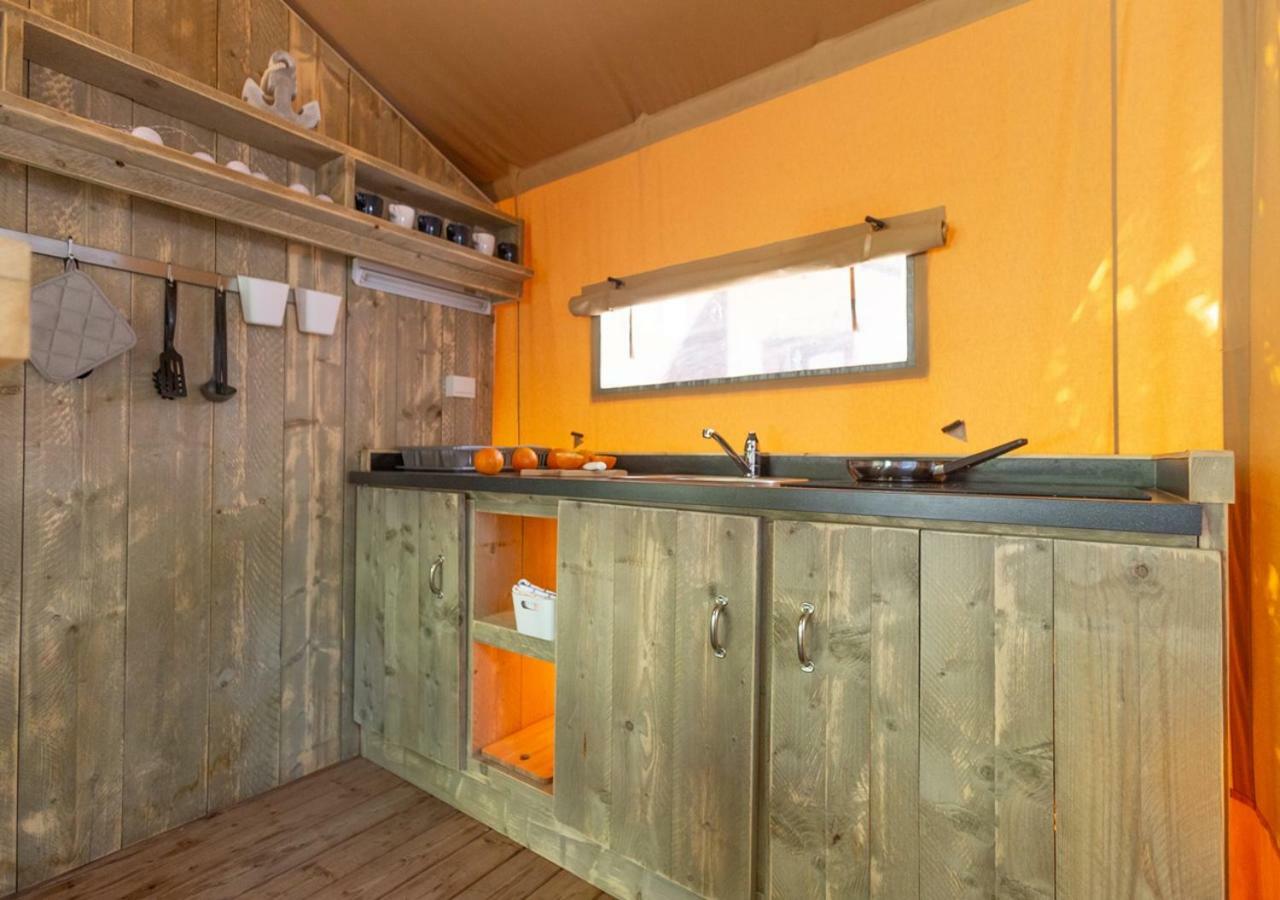 Fisherman'S Glamping Village Klimno Buitenkant foto
